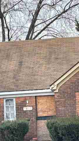 5557 Three Mile (13).jpg